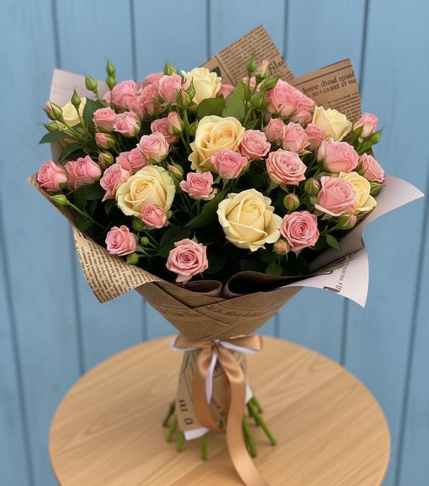 Букет цветов из: Розы в Малом Верево