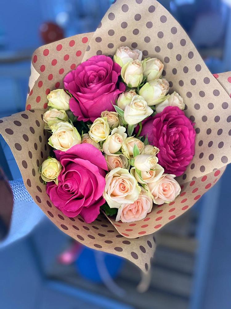 Букет цветов из: Розы в Малом Верево