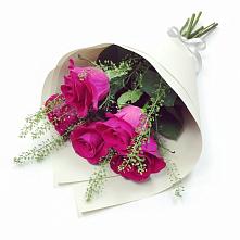 Букет цветов из:  Розы в Малом Верево