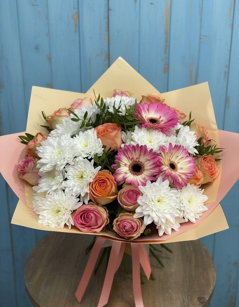 Букет цветов из: Розы, Герберы и Хризантемы в Малом Верево