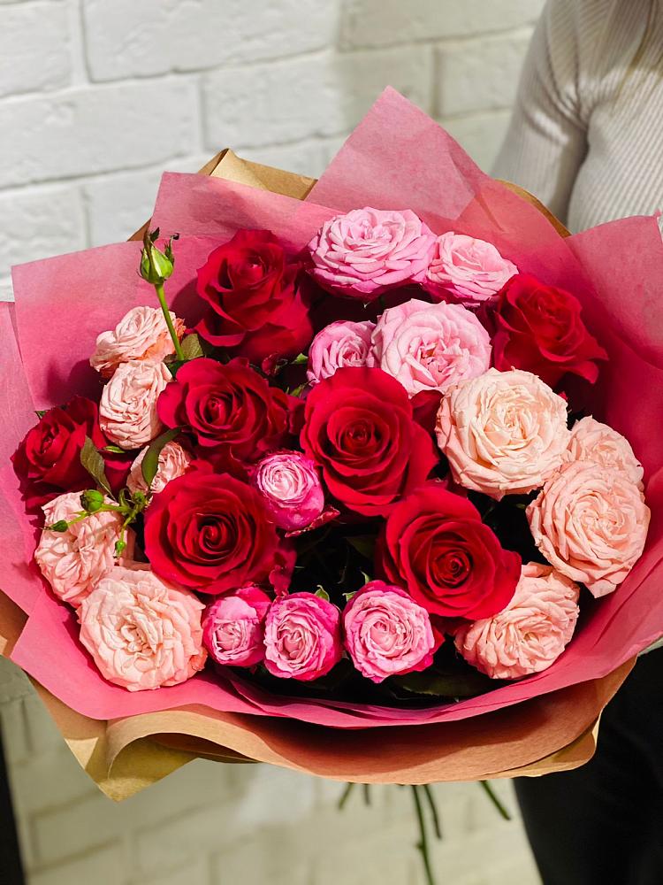 Букет цветов из: Розы в Малом Верево