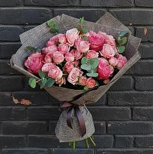 Букет цветов из:  Розы в Малом Верево